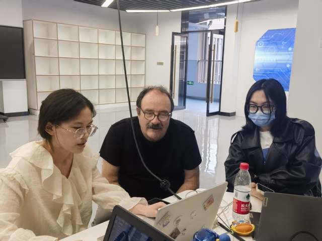 意昂资讯图片