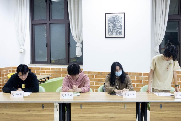 意昂娱乐图片