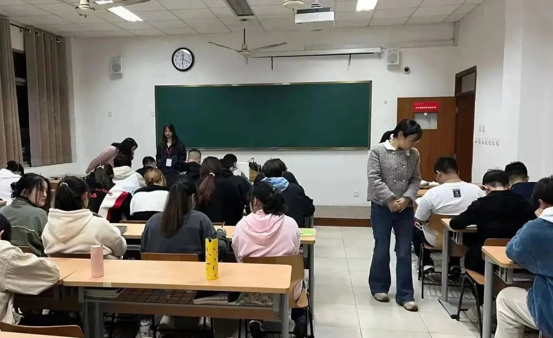 意昂精彩图片