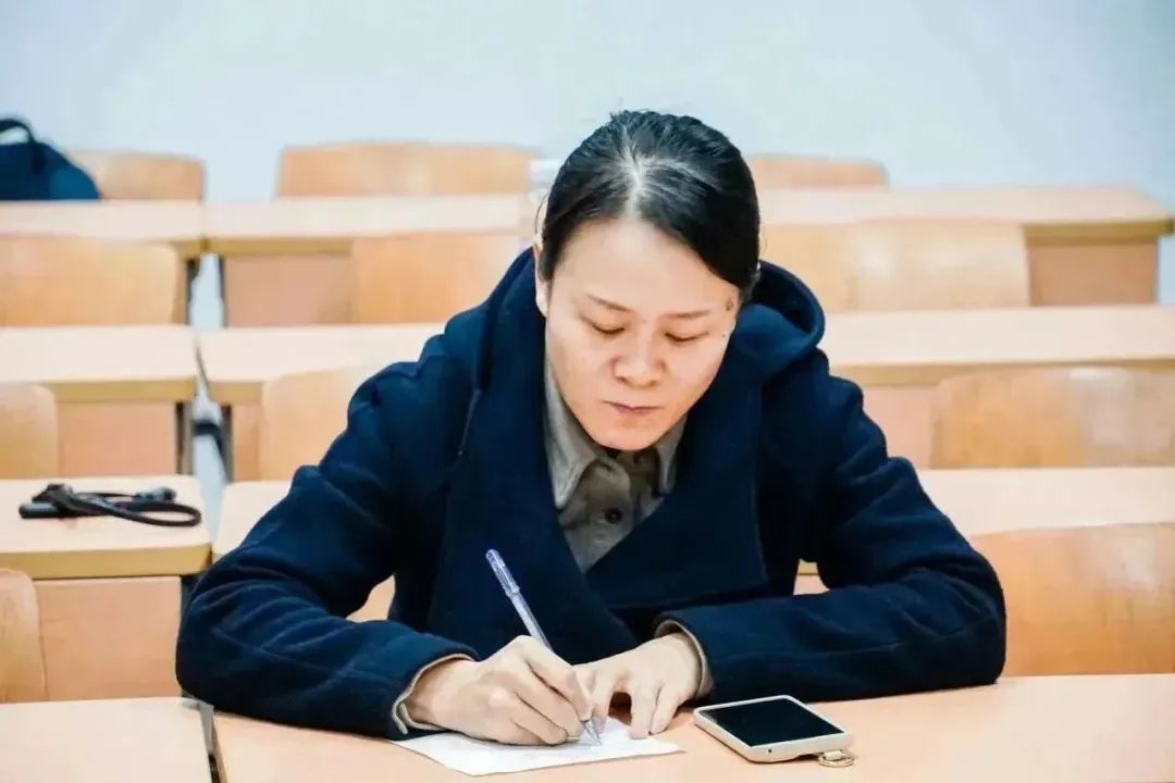 意昂资讯图片