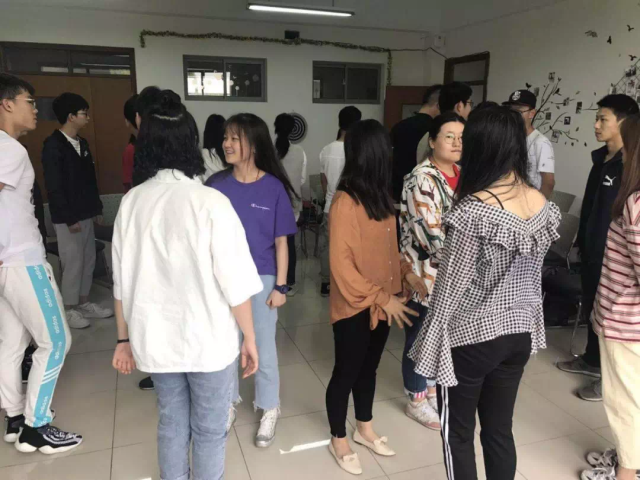 意昂精彩图片