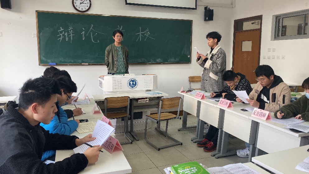 意昂报道图片