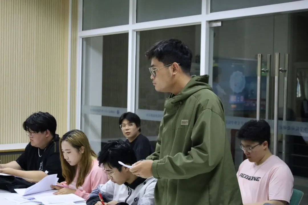 意昂app图片