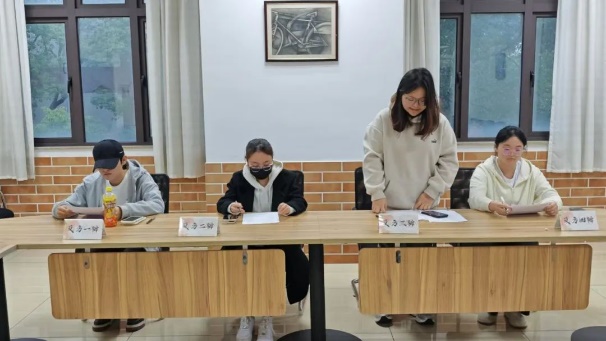 意昂登录图片