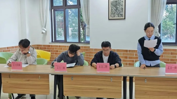 意昂手机版图片