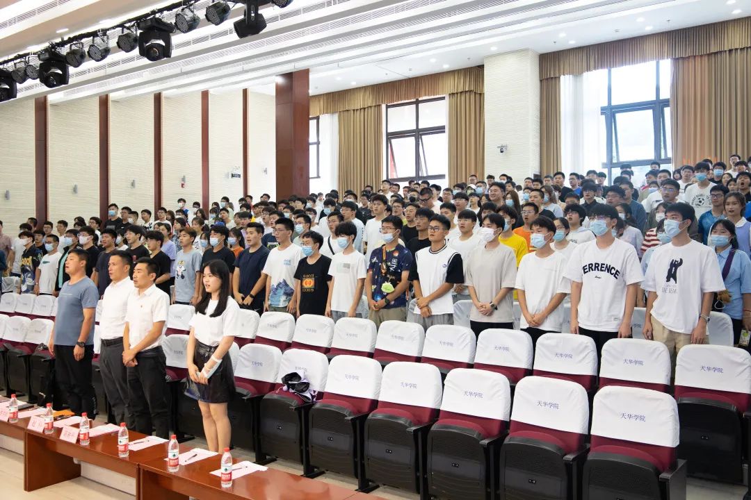 意昂精彩图片