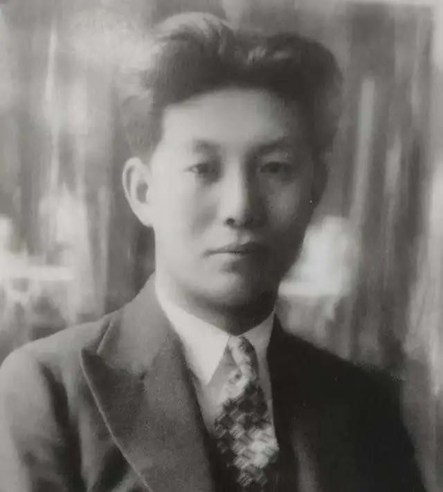 意昂新闻图片