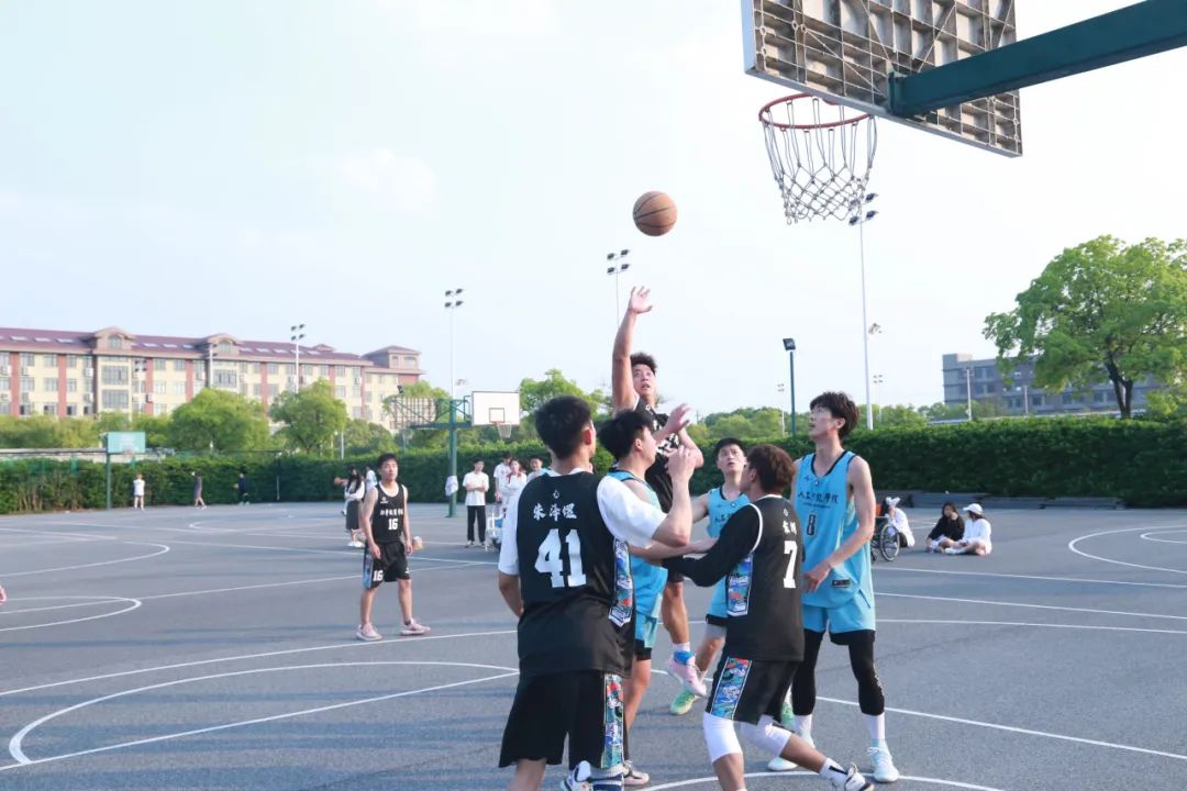 意昂精彩图片