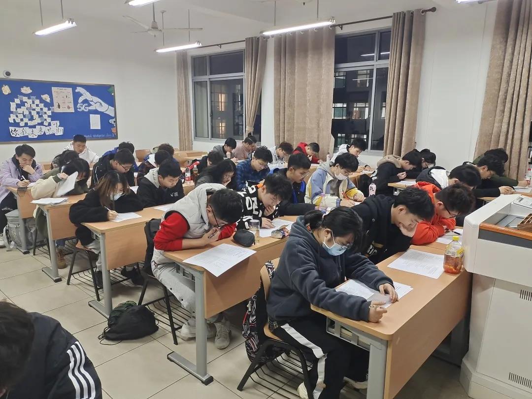 意昂联赛图片