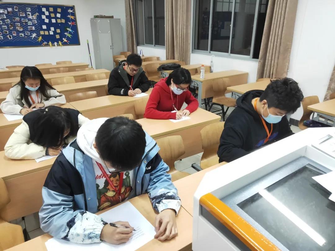 意昂动态图片