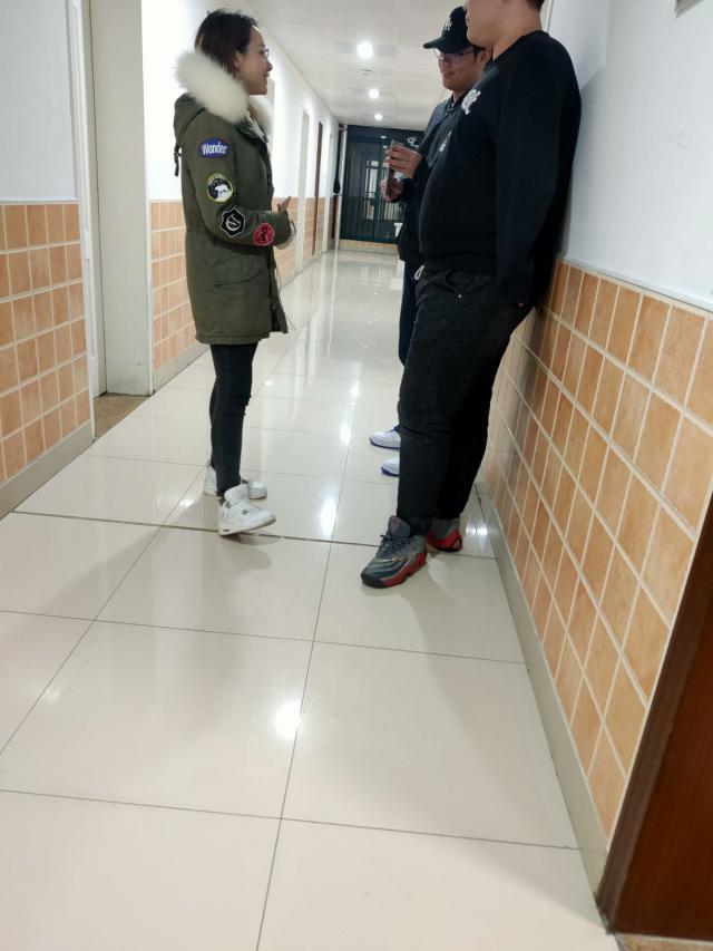 意昂报道图片