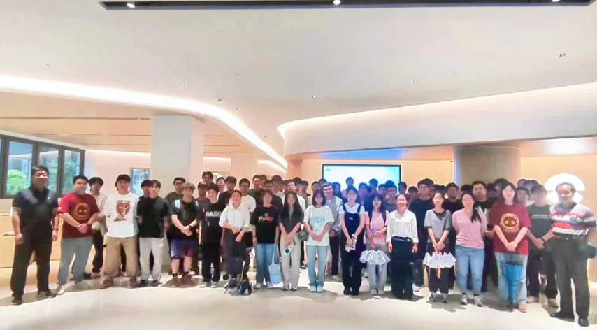 意昂手机版图片