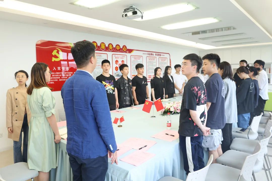 意昂激情图片