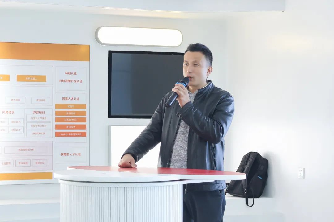 意昂报道图片