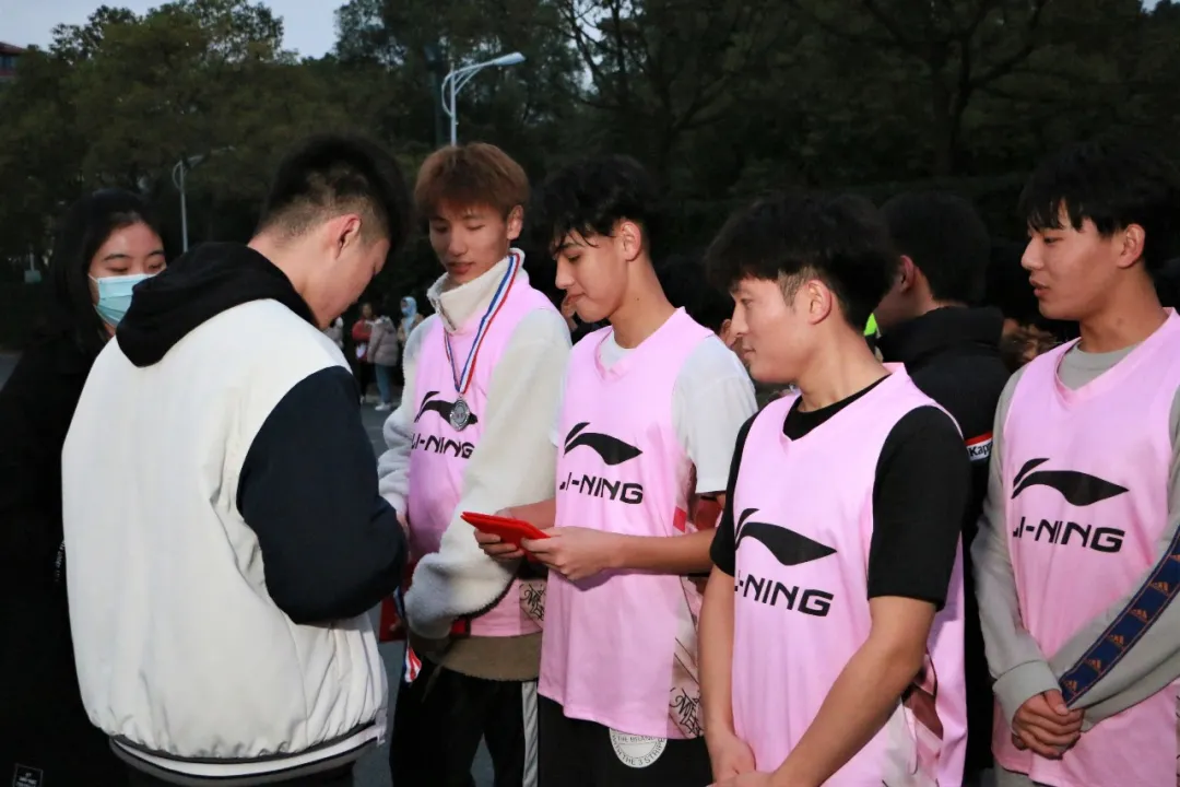 意昂锦标图片