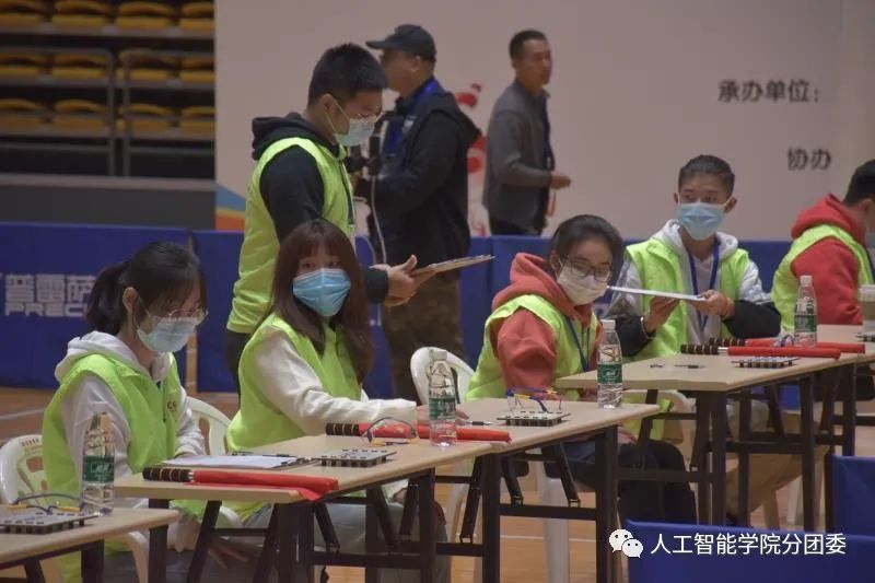 意昂精彩图片
