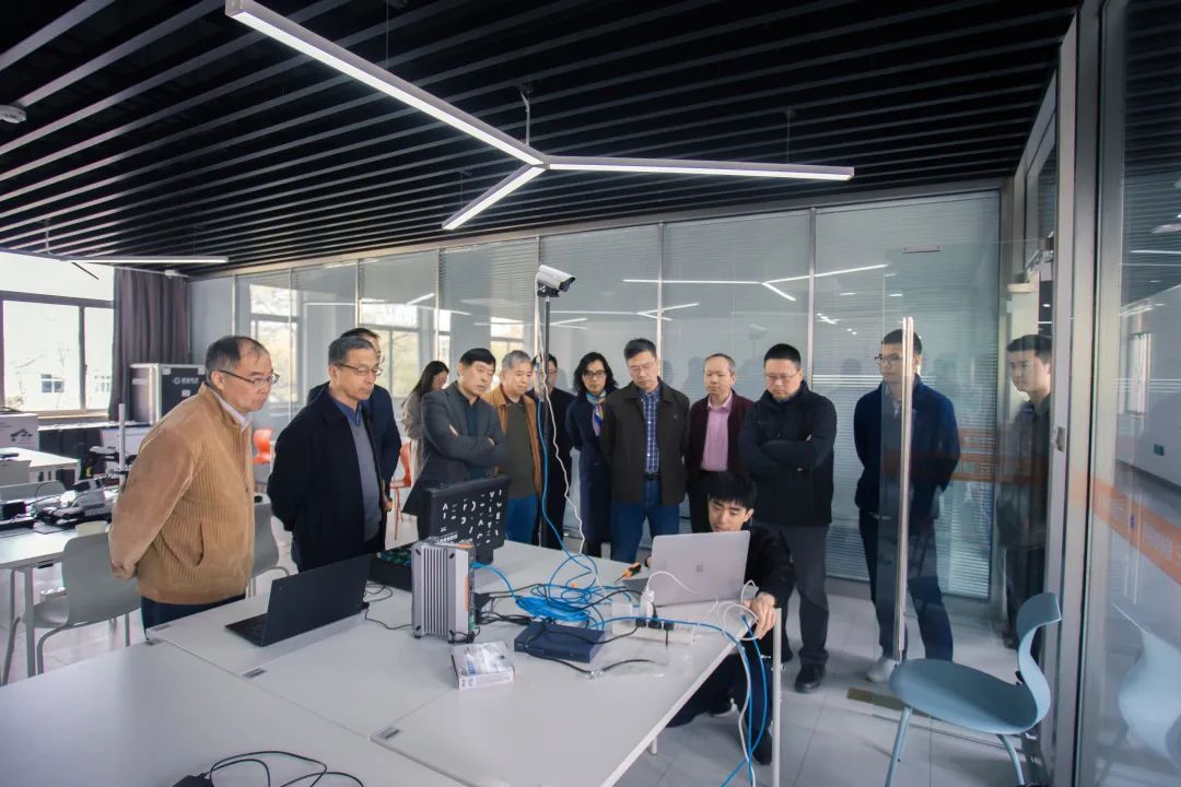 意昂竞技图片