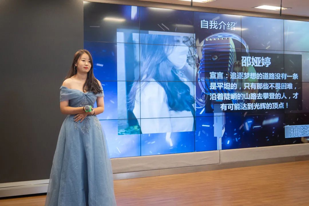 意昂精彩图片