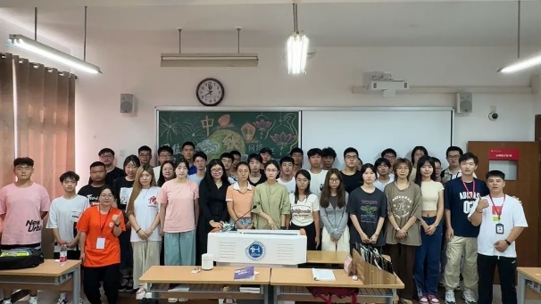意昂下载图片