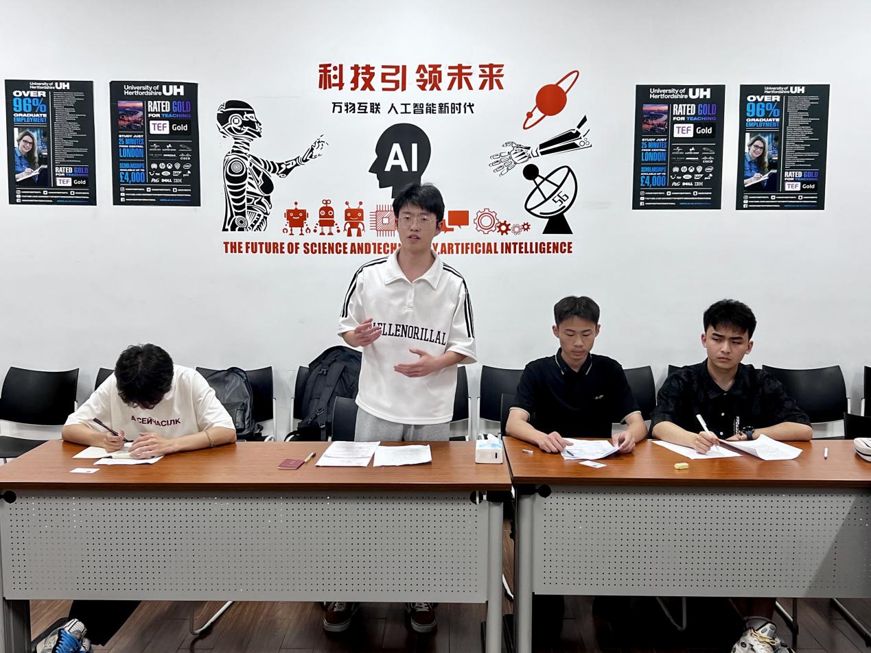 意昂报道图片