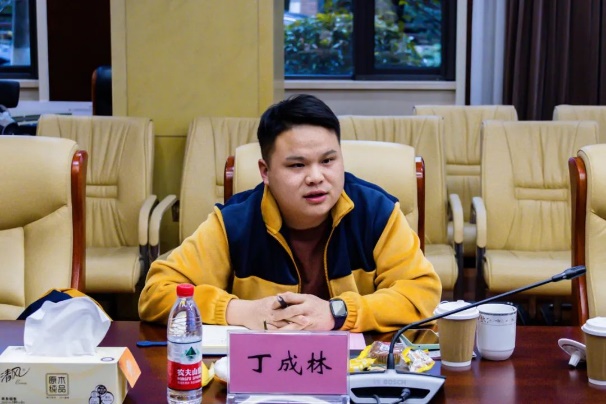 意昂娱乐图片