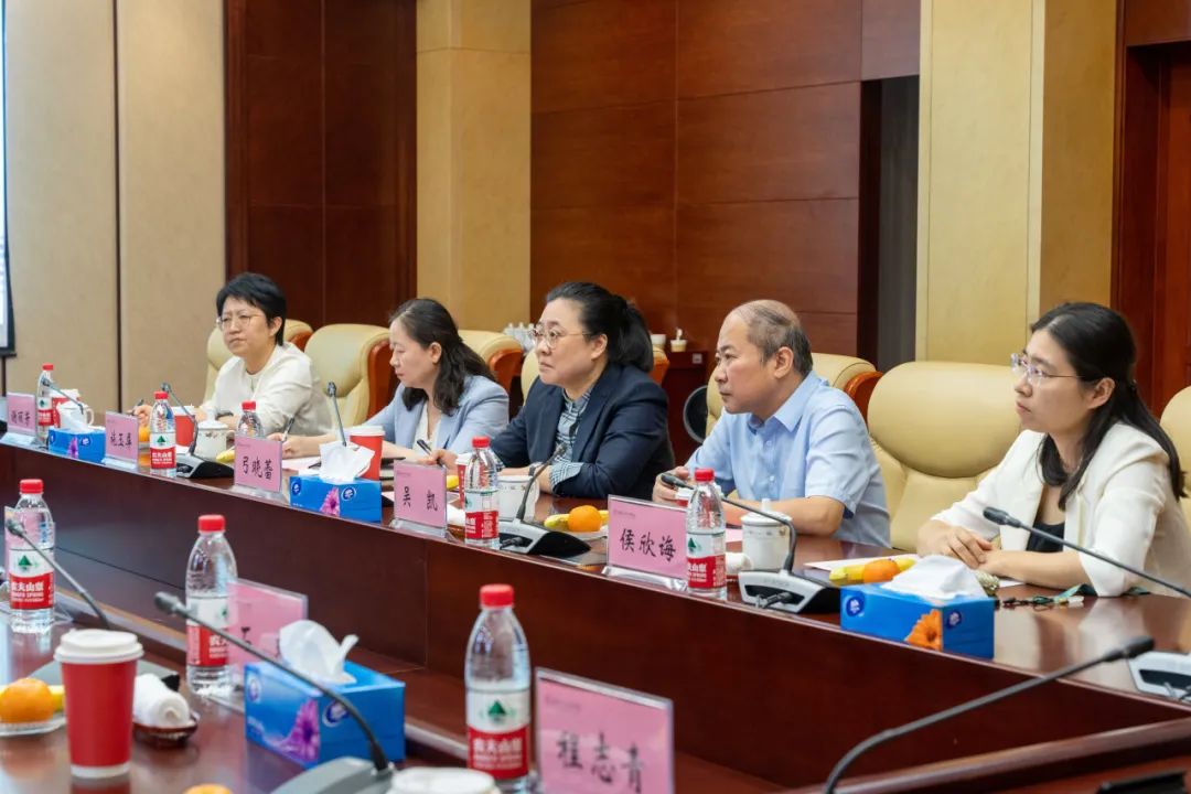 意昂杯赛图片
