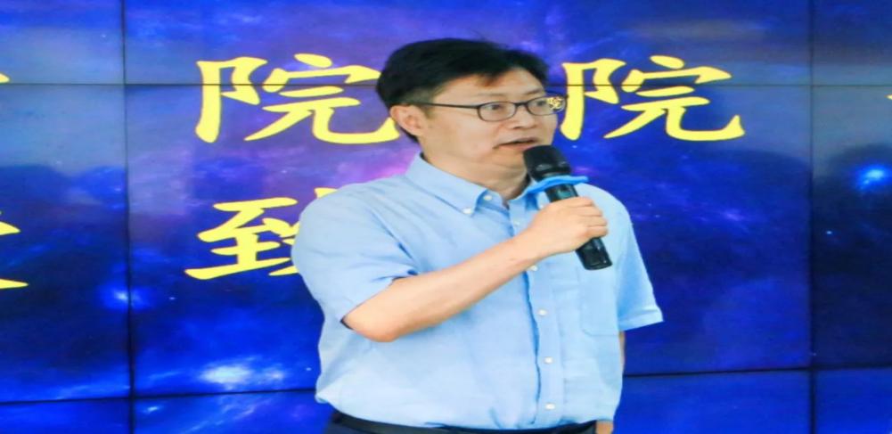 意昂新闻图片