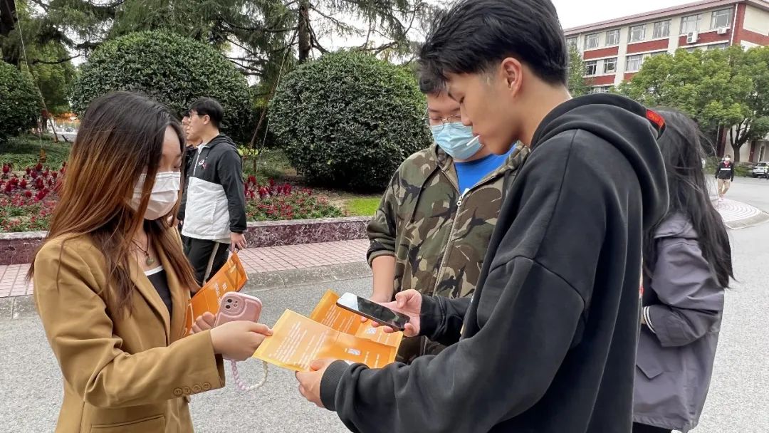 意昂杯赛图片