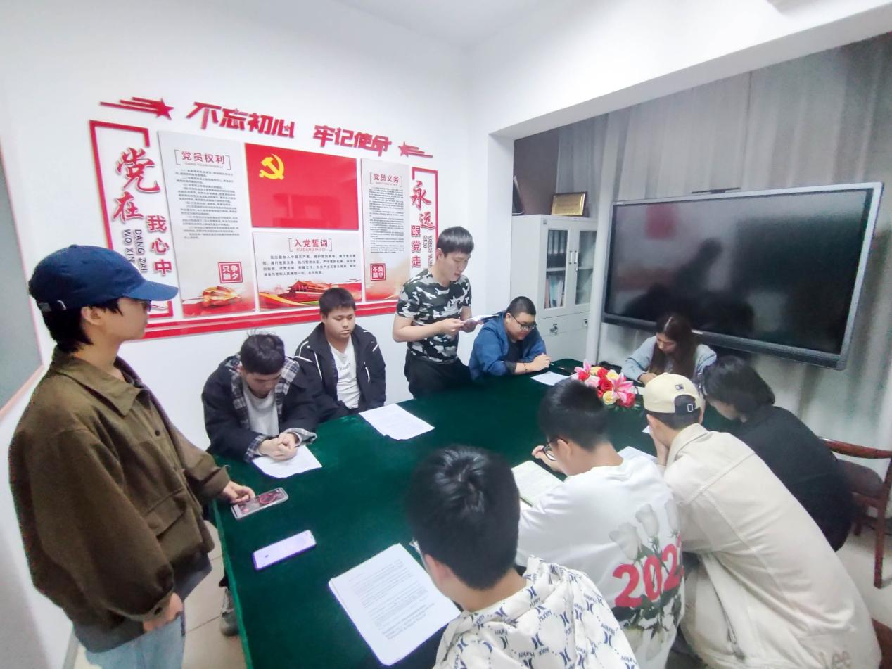 意昂新闻图片