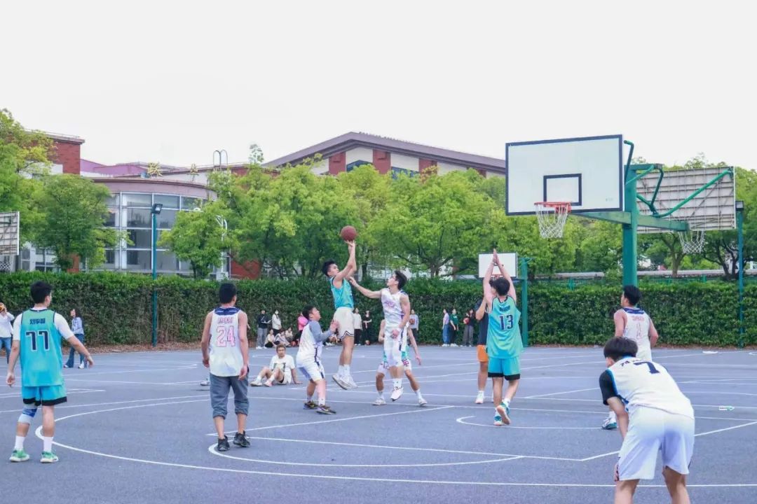 意昂精彩图片