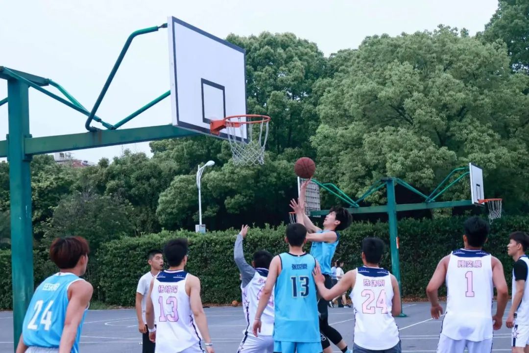 意昂激情图片