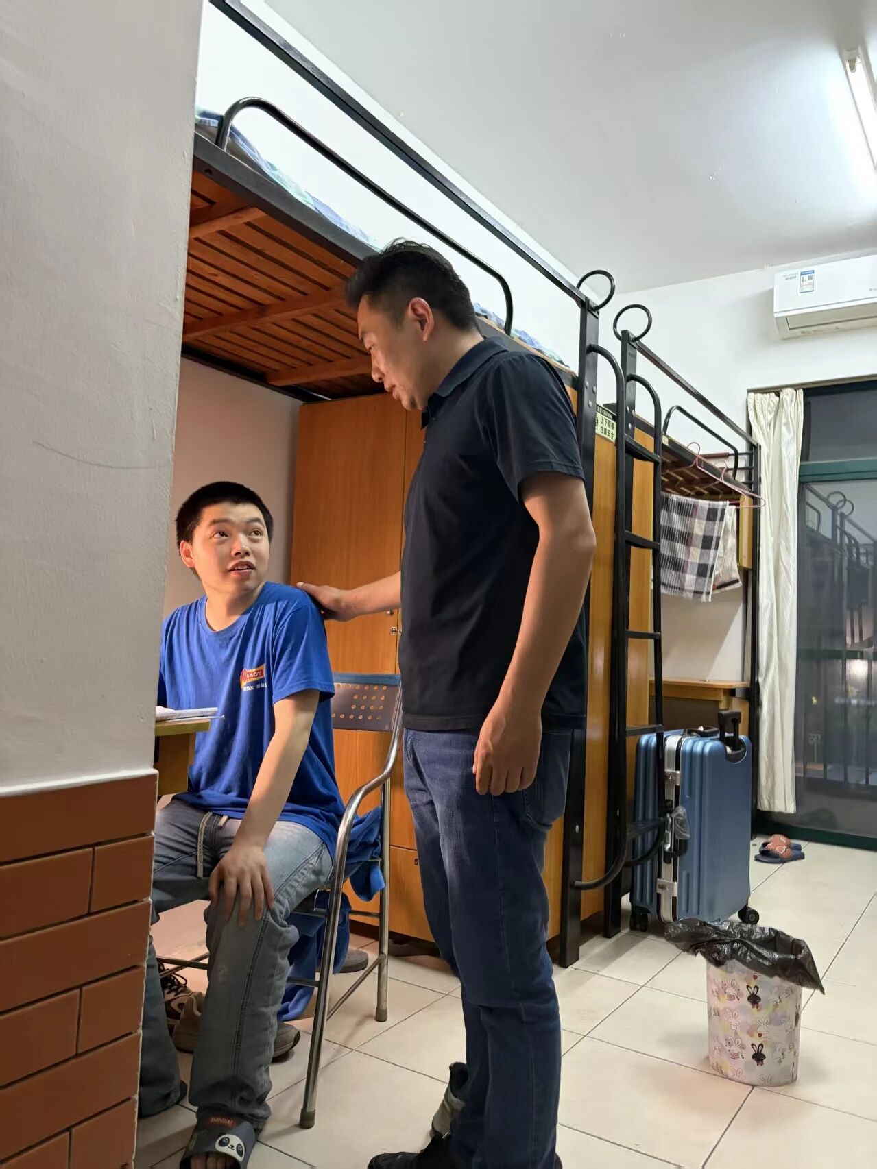 意昂入口图片