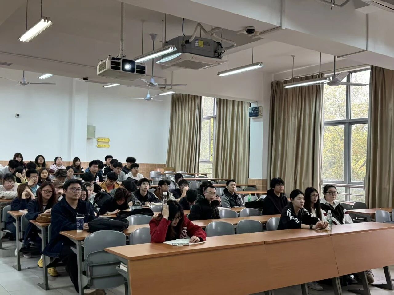 意昂官网图片