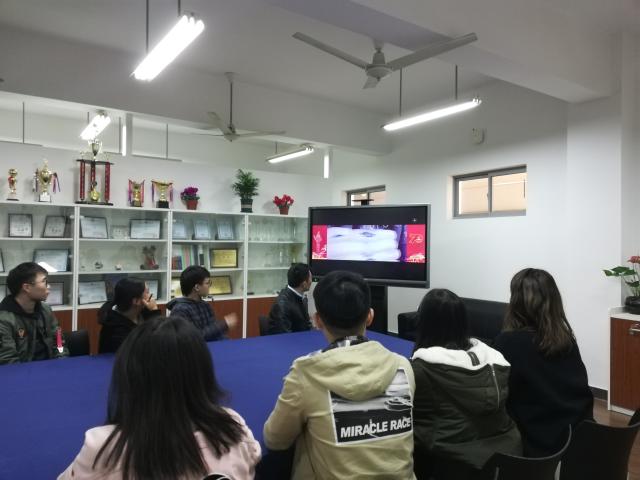 意昂报道图片