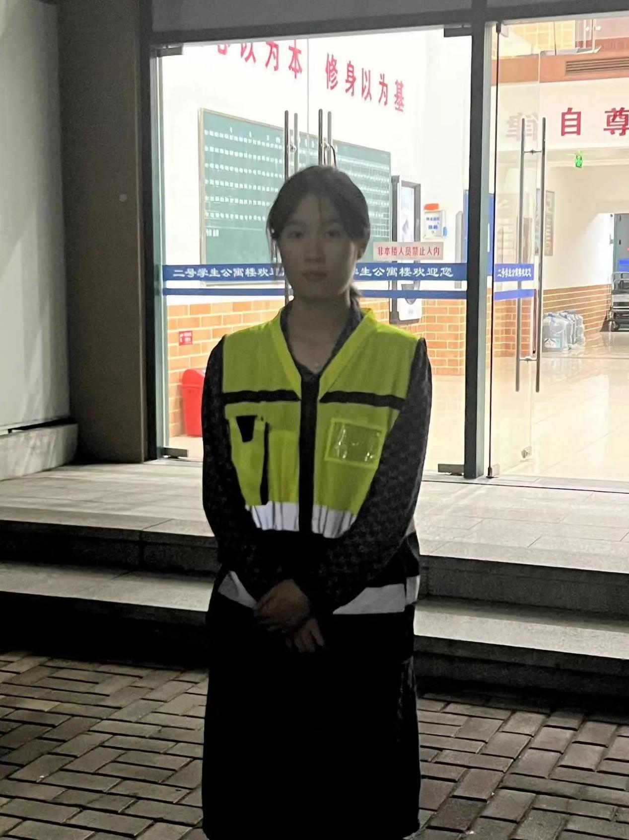 意昂新闻图片
