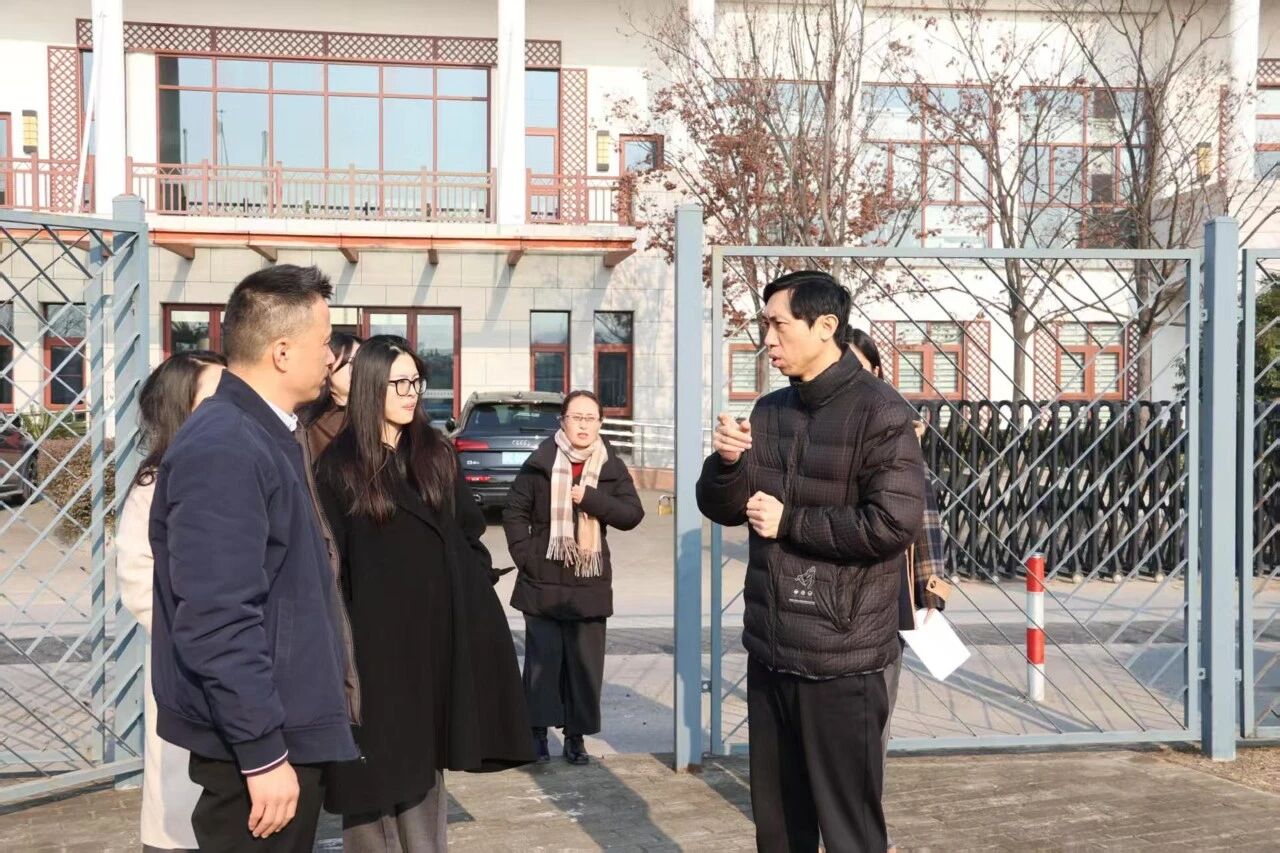 意昂报道图片