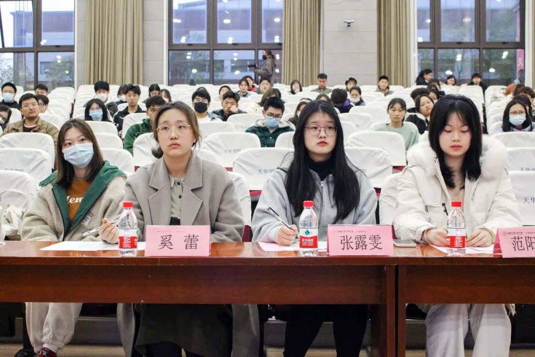 意昂精彩图片