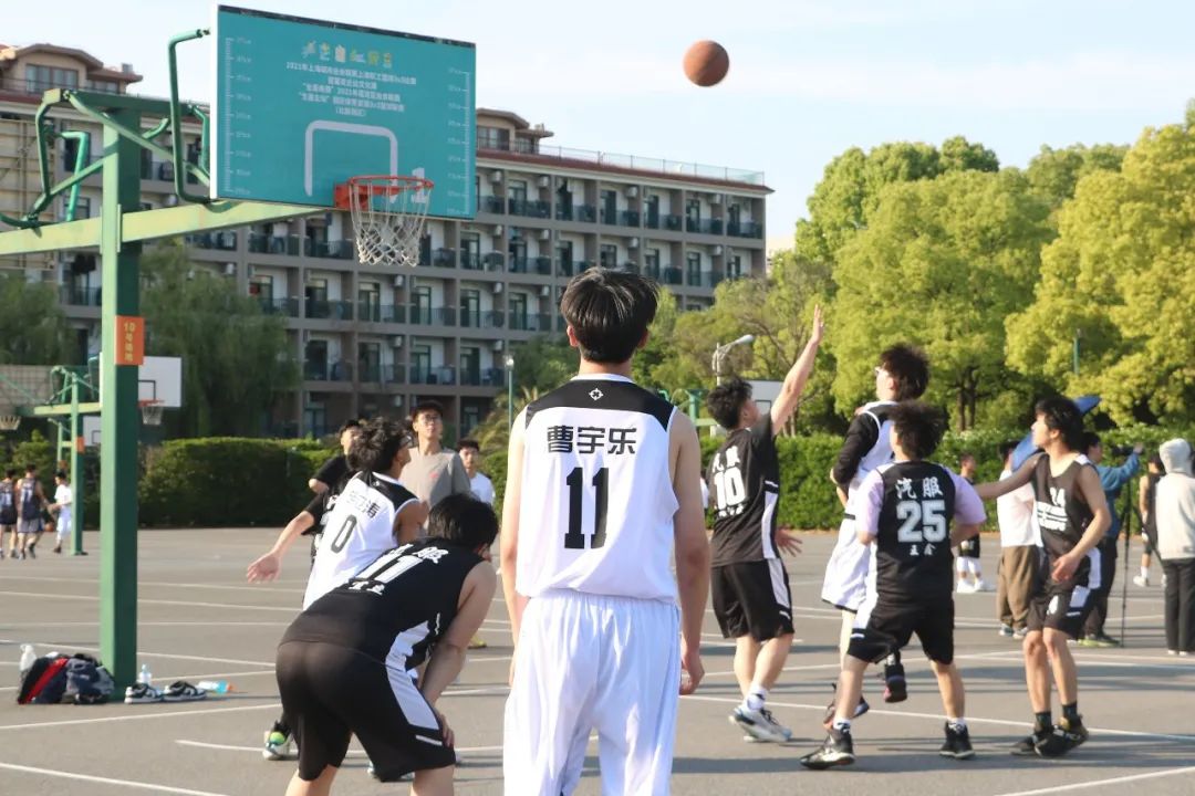 意昂新闻图片