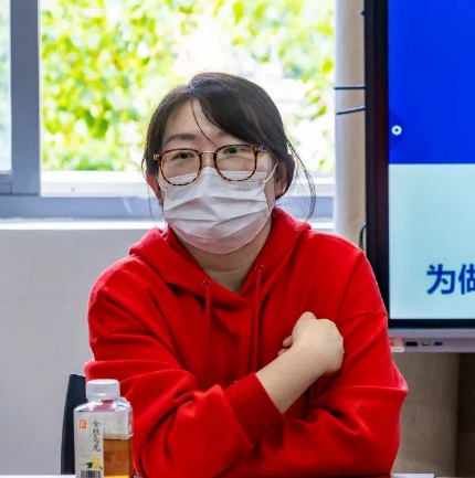 意昂新闻图片