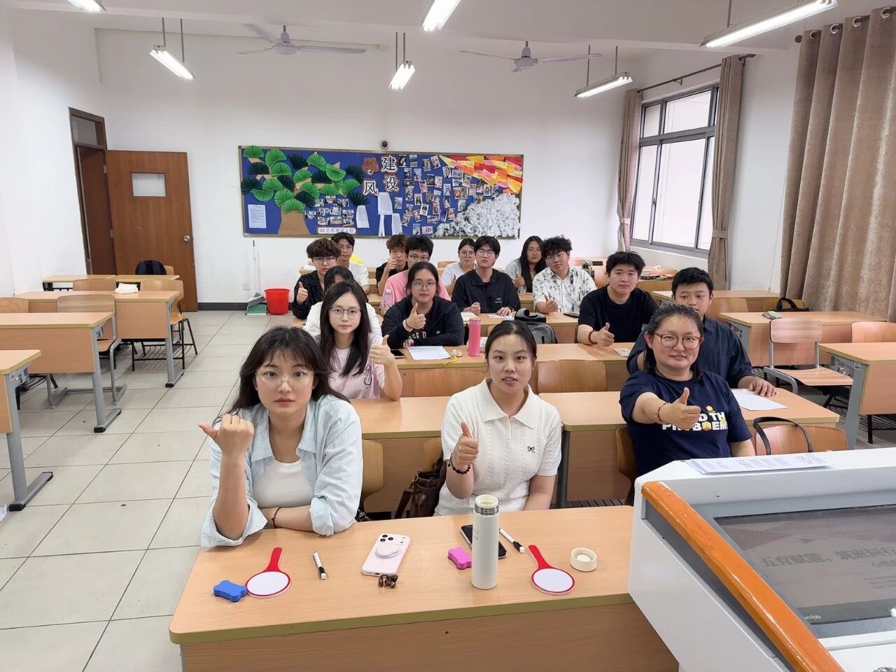 意昂app图片