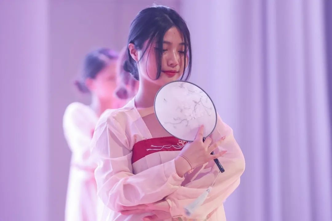 意昂竞技图片