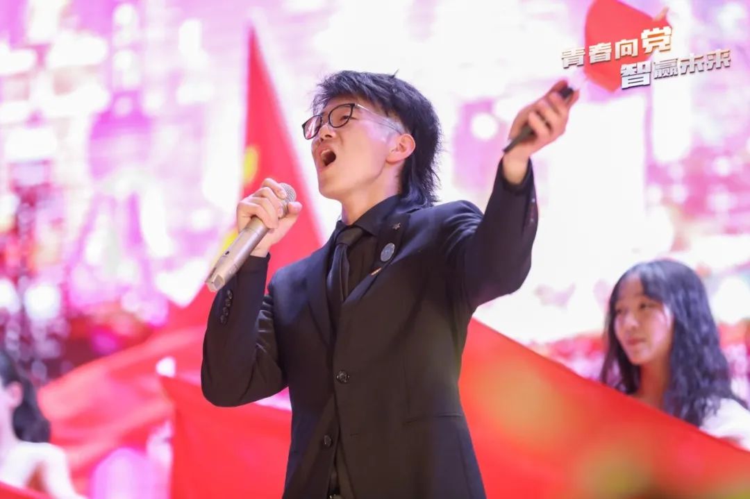 意昂新闻图片