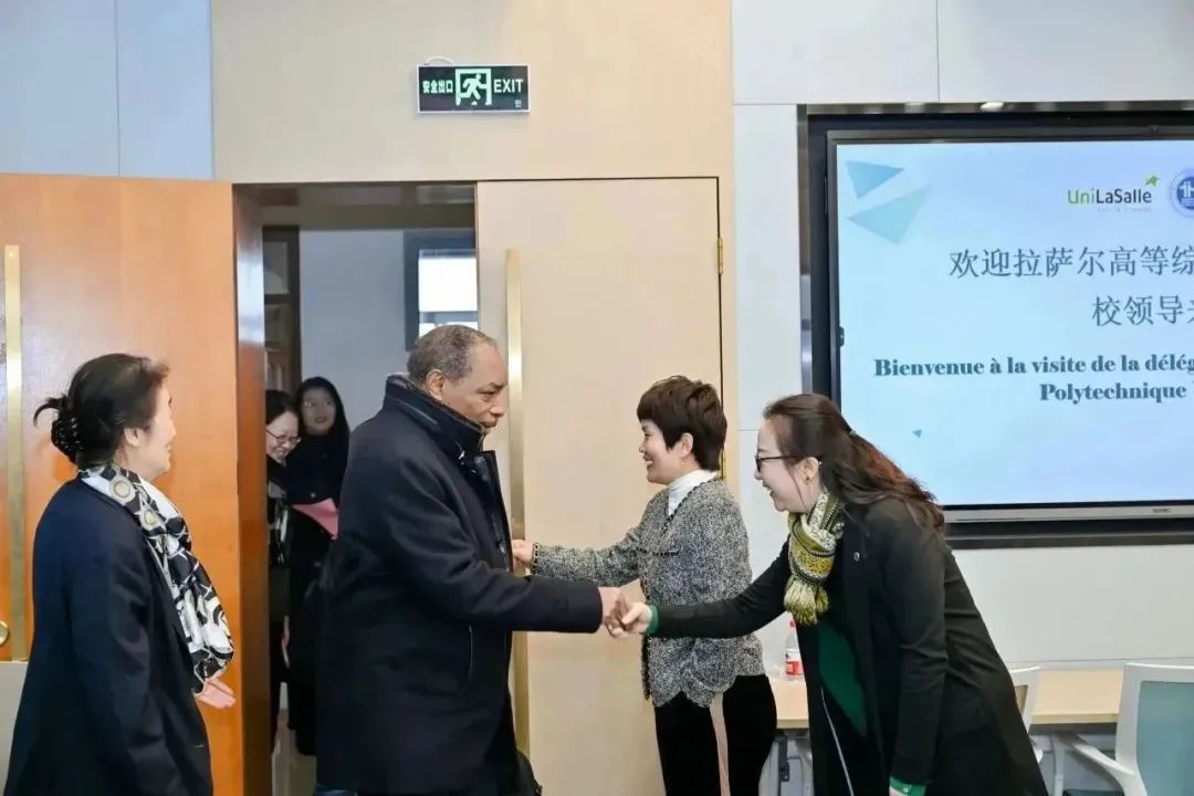 意昂娱乐图片