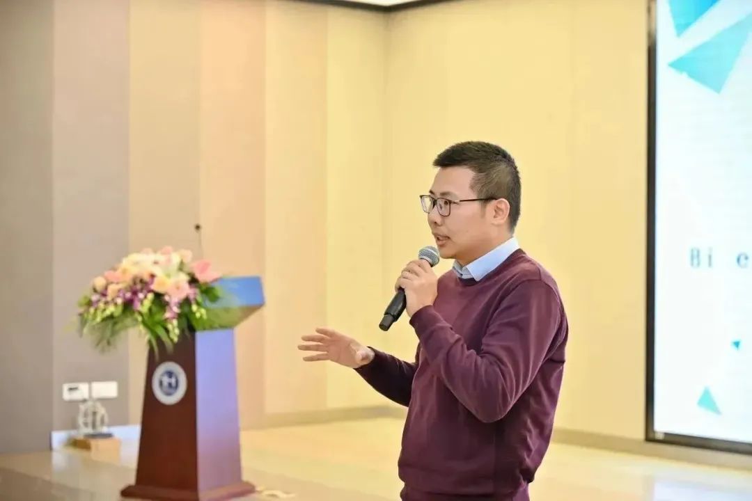 意昂下载图片