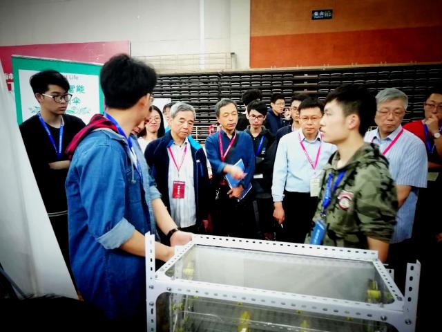 意昂报道图片