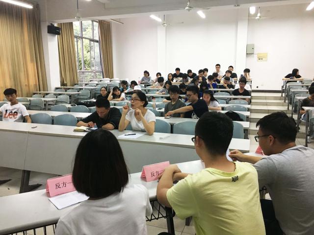 意昂风采图片