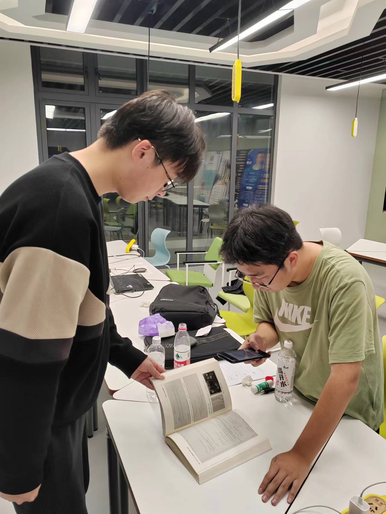 意昂登录图片