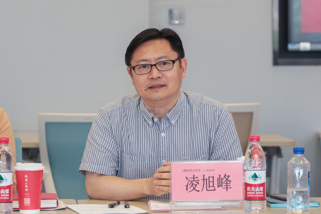 意昂下载图片