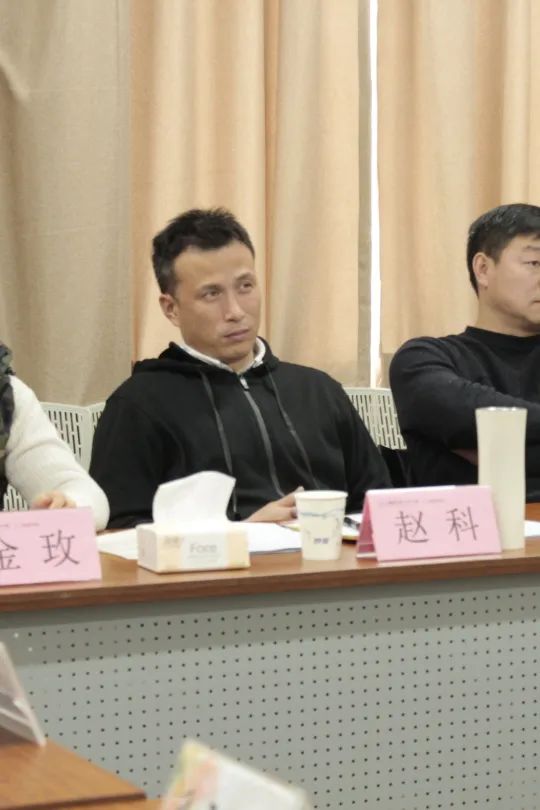 意昂报道图片