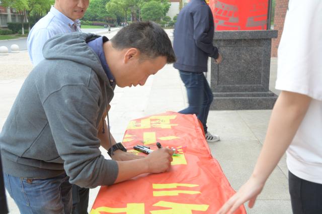 意昂资讯图片